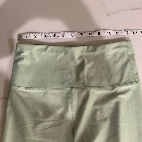 Lorna Jane Awaken Core 7/8 Legging - Picture 7 of 8